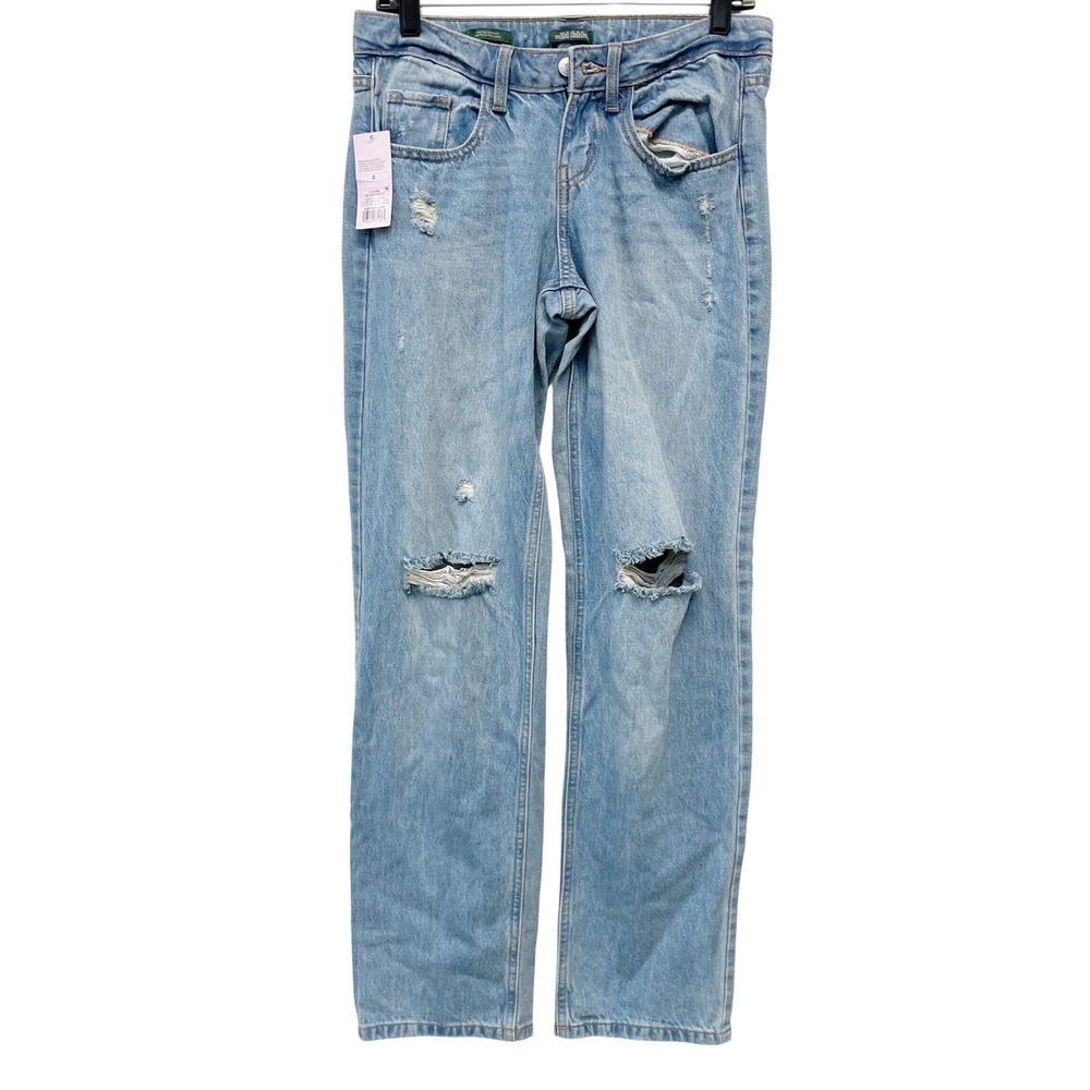 Wild Fable Women's Light Wash Distressed Ripped Straight Leg Jeans Size 0